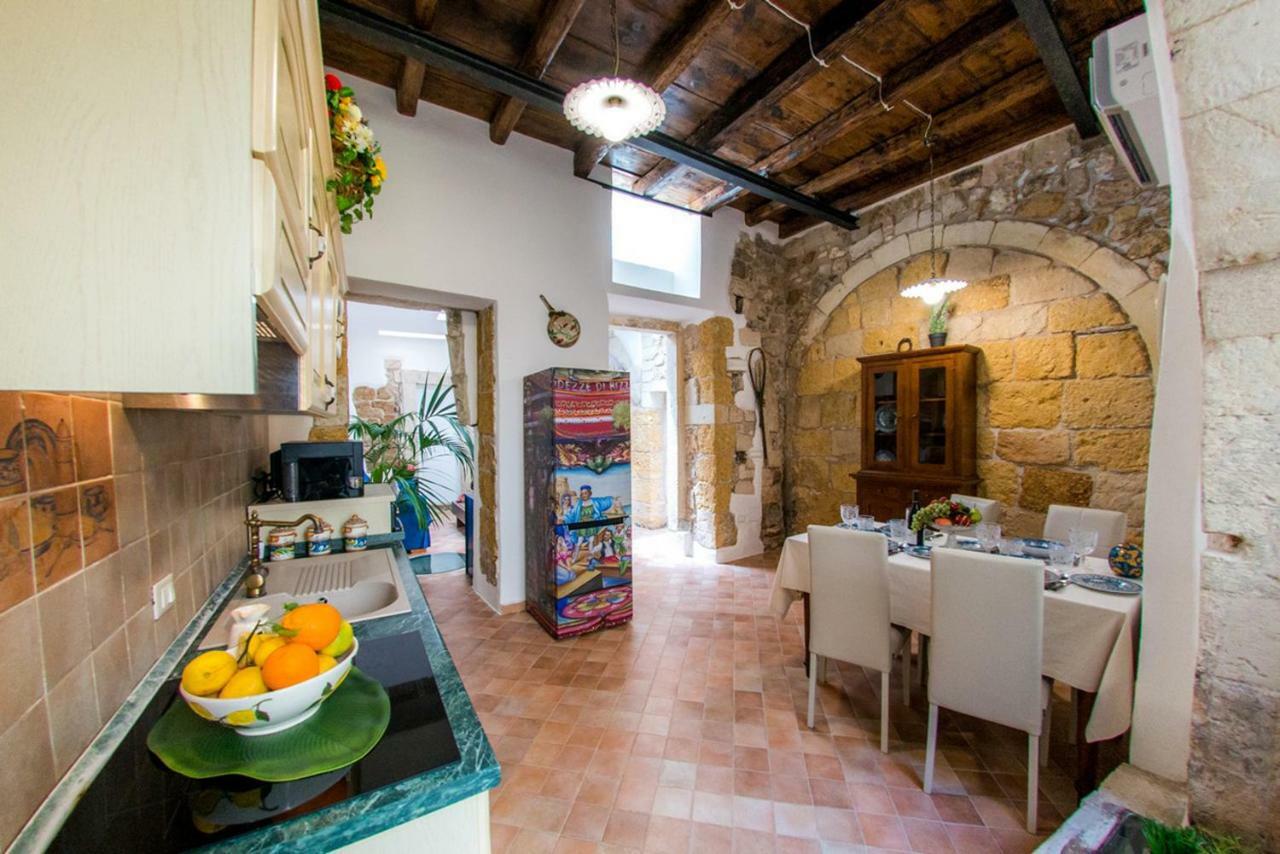Ortigia Ancient House Leilighet Syracuse Eksteriør bilde